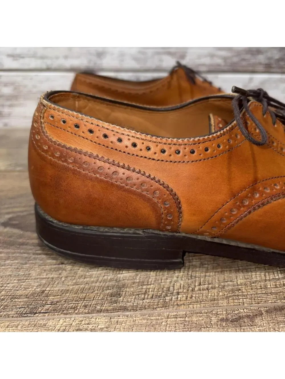 ALLEN EDMONDS Sanford Oxford Shoes Mens 9.5 D Brown Leather Cap Toe Brogue USA